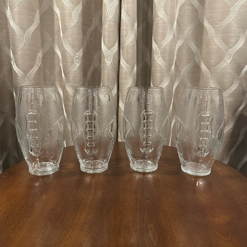 Set of 4 Clear Football Shaped Design Glasses